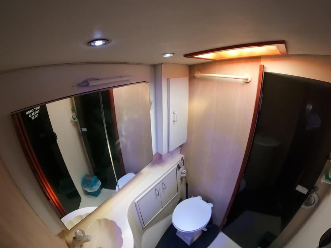 CRUNCH’EM – 48′ Custom