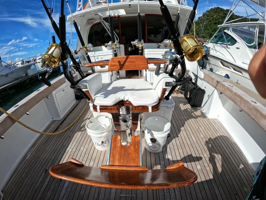 Fire Fly – 43′ Custom Maverick