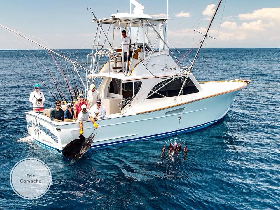Tres Amigos – 38′ Custom GameFisher