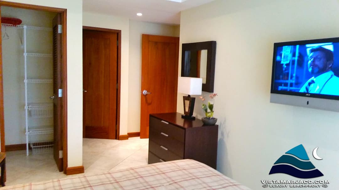 Condo – 5B