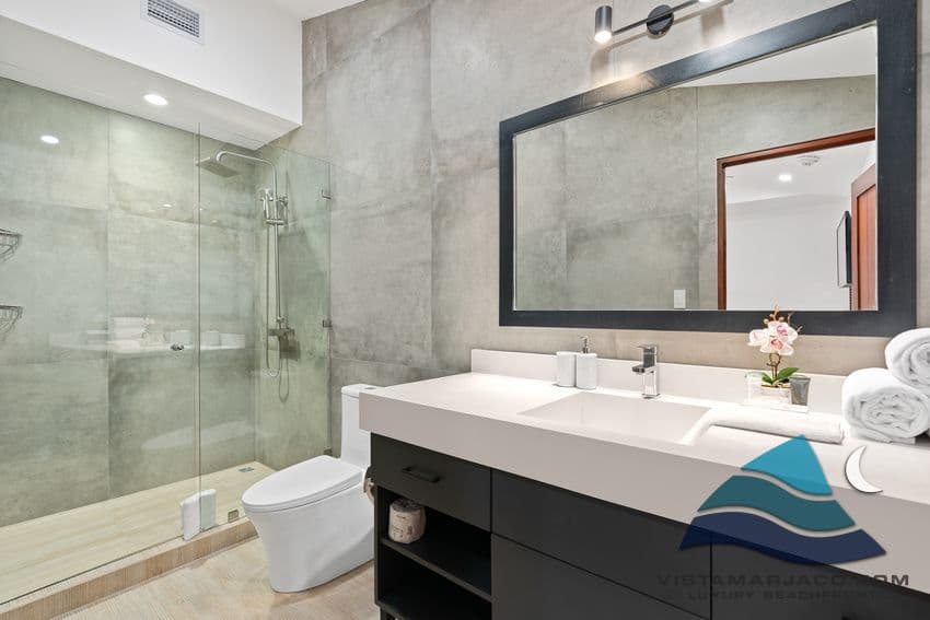 Penthouse – 7C