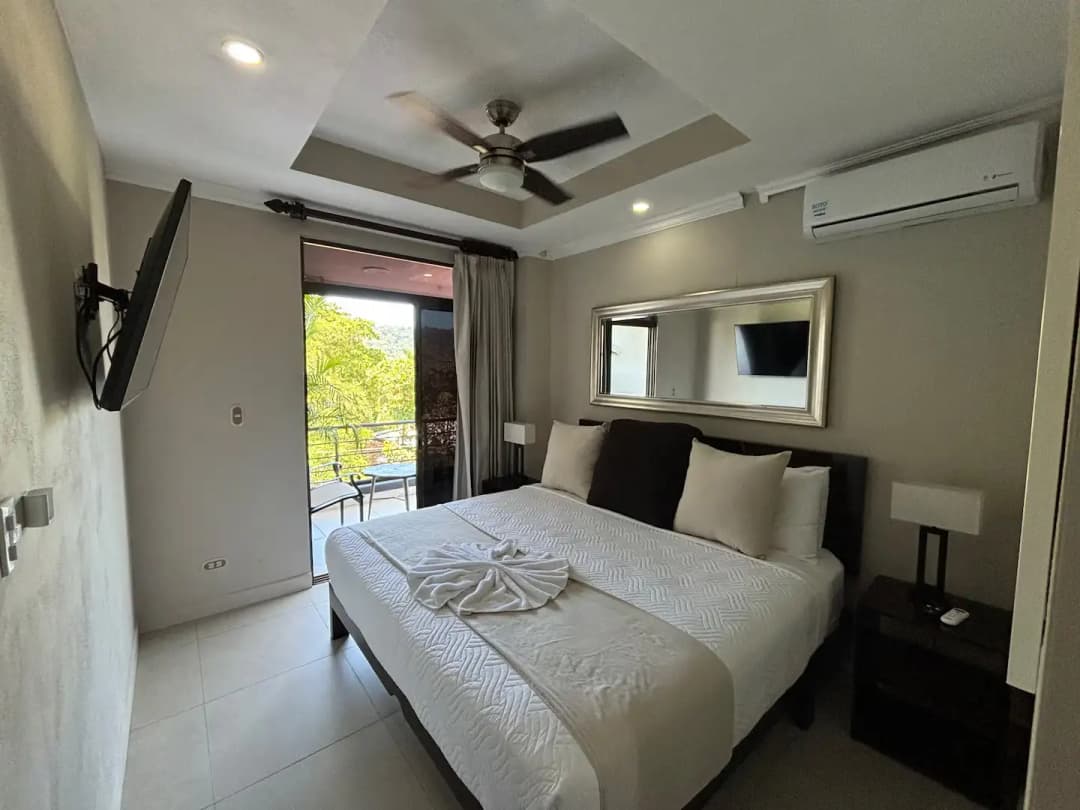 Pacific Palms