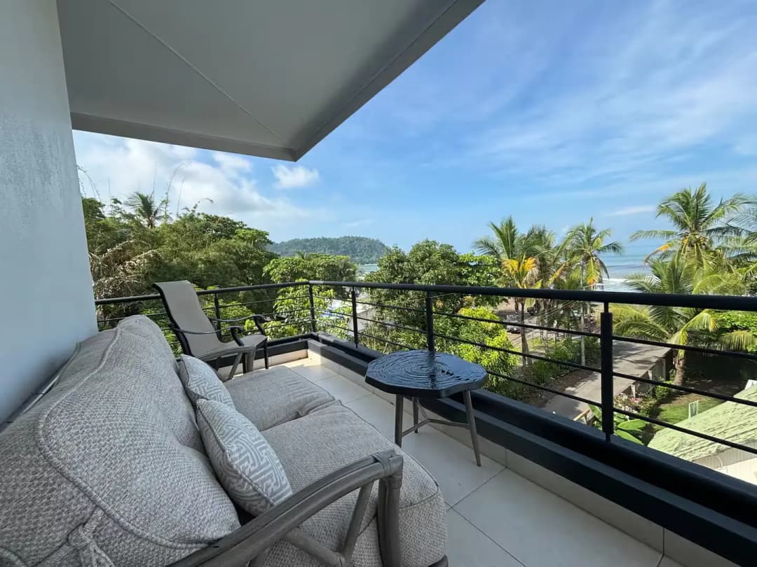 Pacific Palms