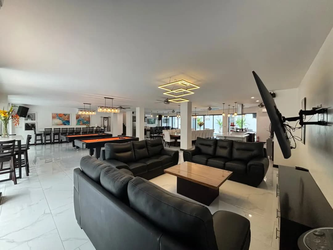 Villa Norma Nellie – 13 Room Luxury Private Villa