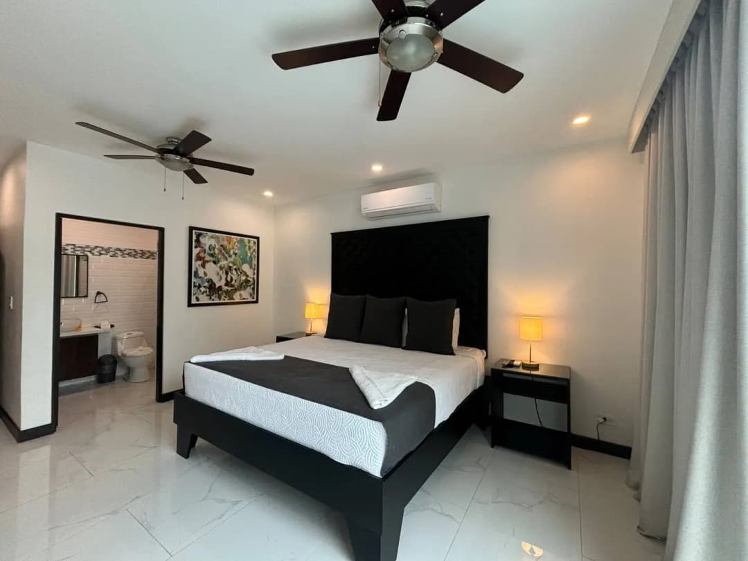 Villa Norma Nellie – 13 Room Luxury Private Villa