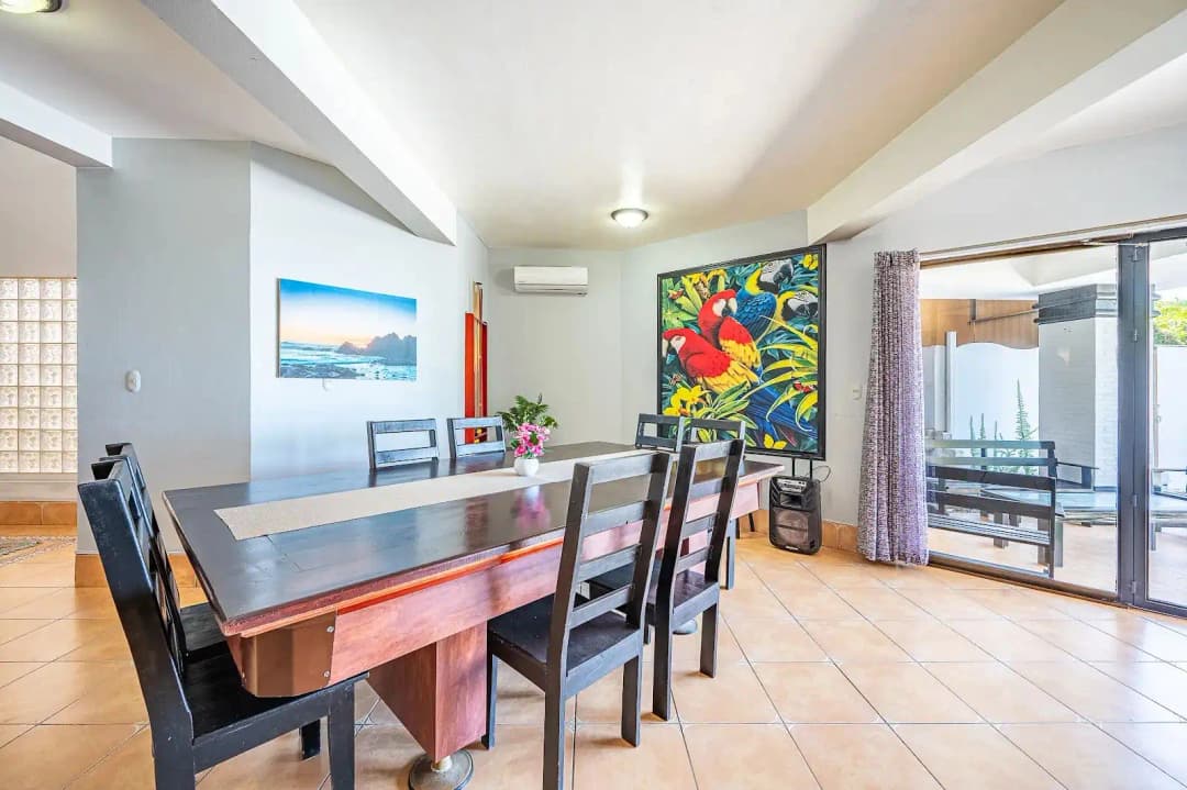 Beachfront Party Casa Jr.