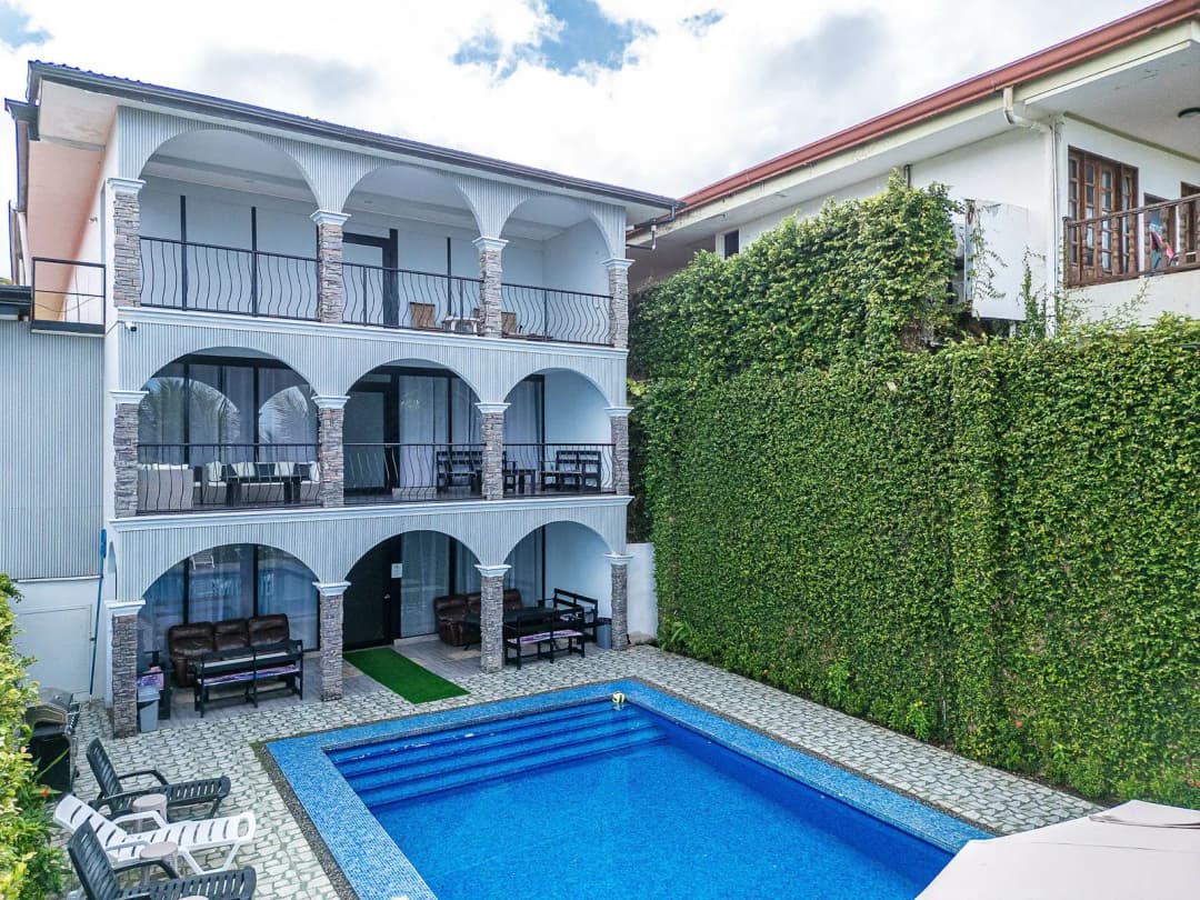 Beachfront Party Casa Sr.
