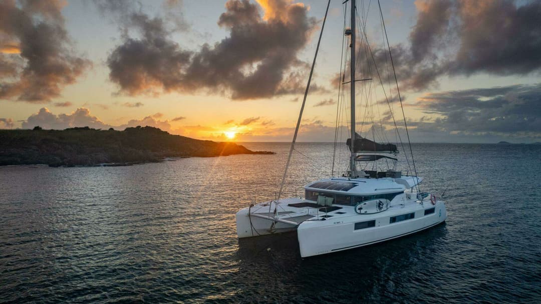 50′ Luxury Catamaran