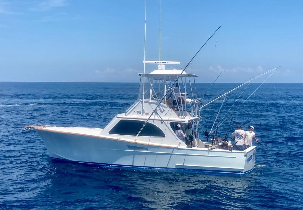 39′ Custom Gamefisher